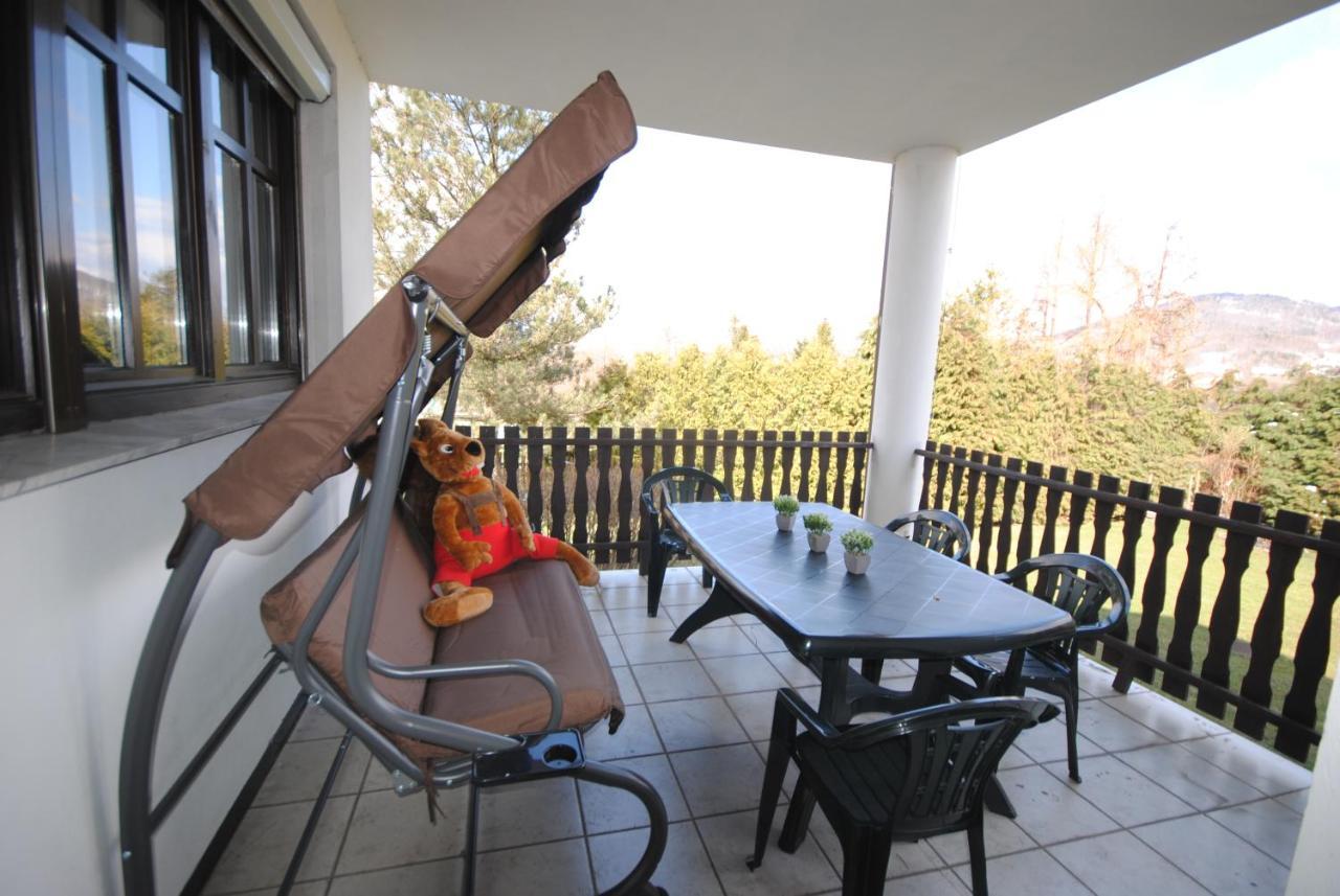 Dog Friendly Dom, Apartamenty Wichrowe Wzgorza Z Basenem Brenna 乌斯特龙 外观 照片