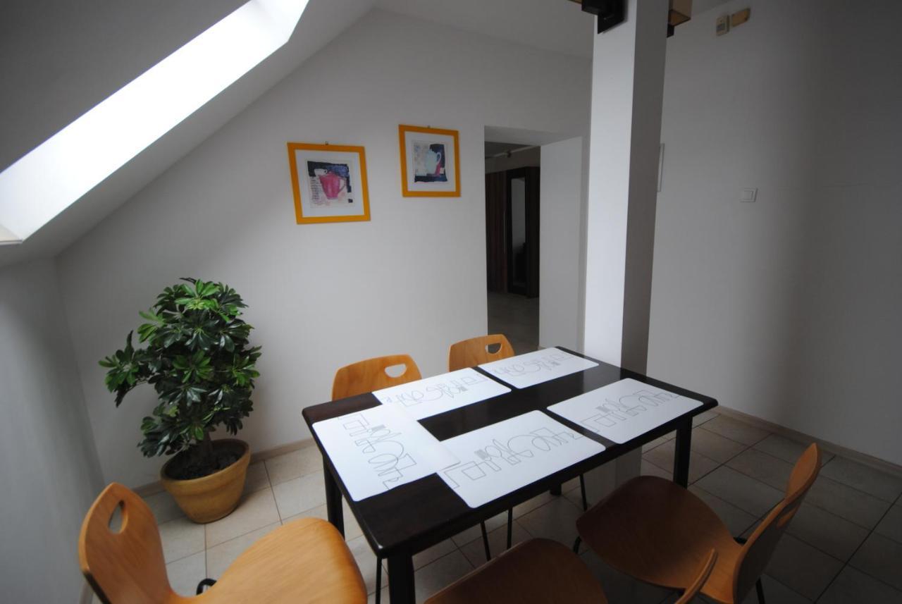 Dog Friendly Dom, Apartamenty Wichrowe Wzgorza Z Basenem Brenna 乌斯特龙 外观 照片
