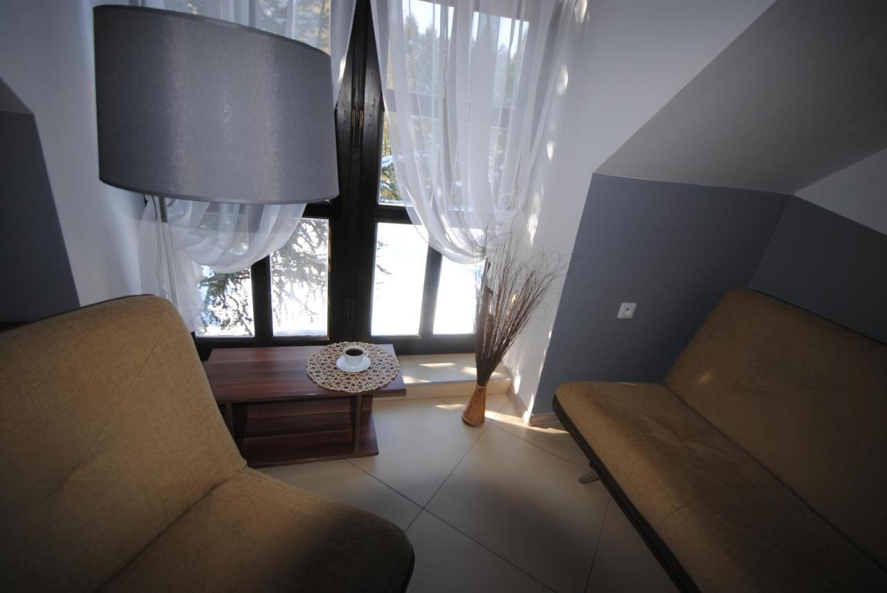 Dog Friendly Dom, Apartamenty Wichrowe Wzgorza Z Basenem Brenna 乌斯特龙 外观 照片
