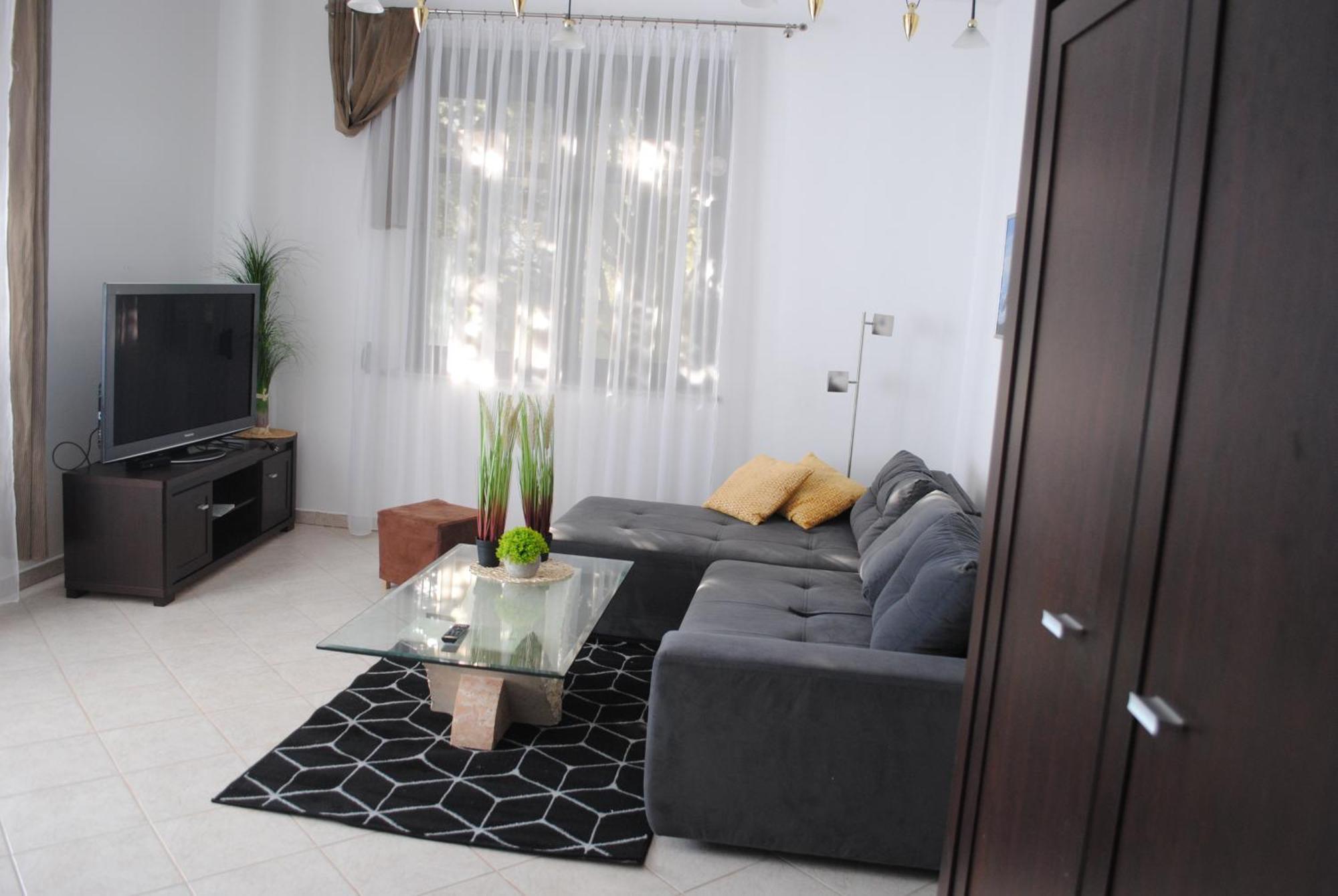 Dog Friendly Dom, Apartamenty Wichrowe Wzgorza Z Basenem Brenna 乌斯特龙 外观 照片
