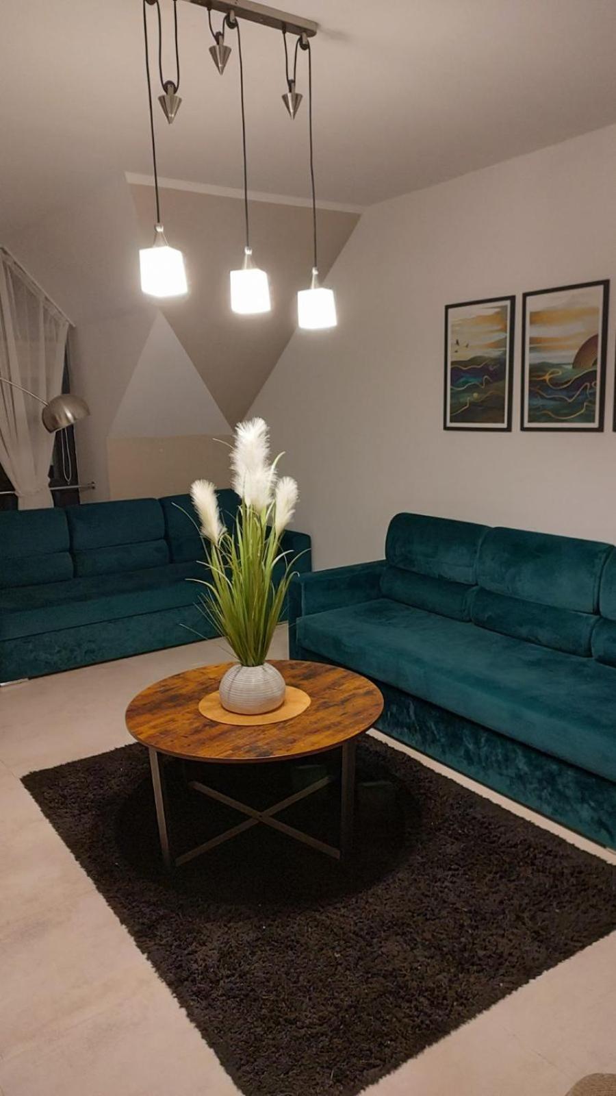 Dog Friendly Dom, Apartamenty Wichrowe Wzgorza Z Basenem Brenna 乌斯特龙 外观 照片