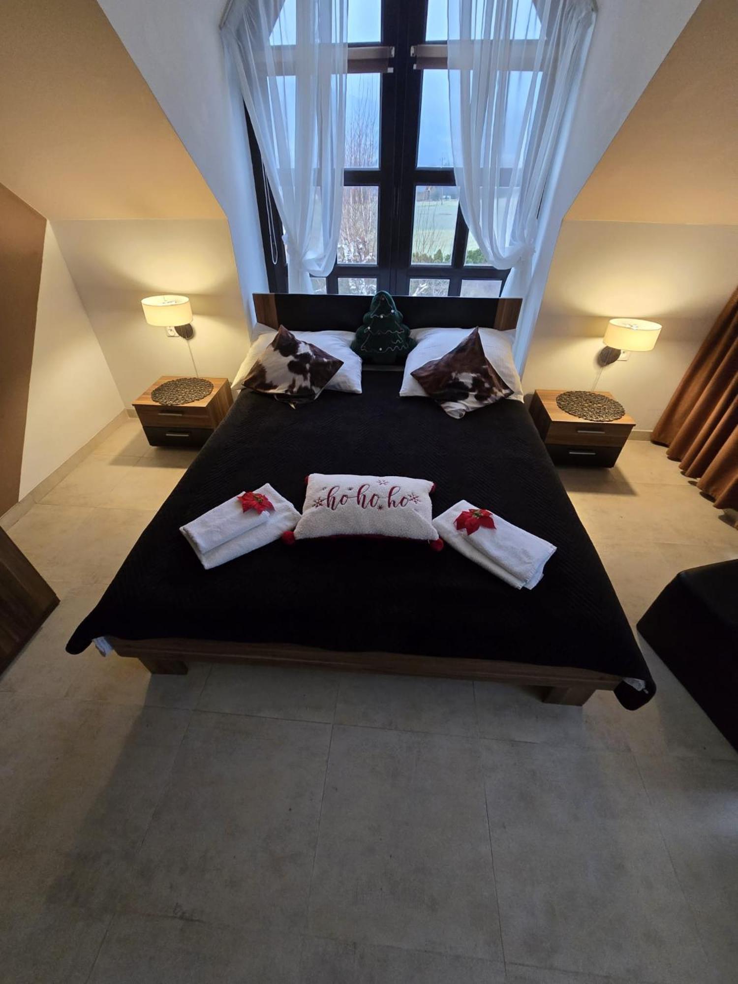 Dog Friendly Dom, Apartamenty Wichrowe Wzgorza Z Basenem Brenna 乌斯特龙 外观 照片