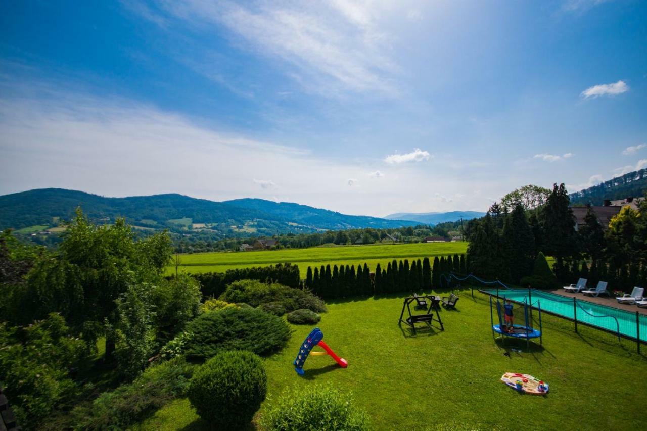 Dog Friendly Dom, Apartamenty Wichrowe Wzgorza Z Basenem Brenna 乌斯特龙 外观 照片