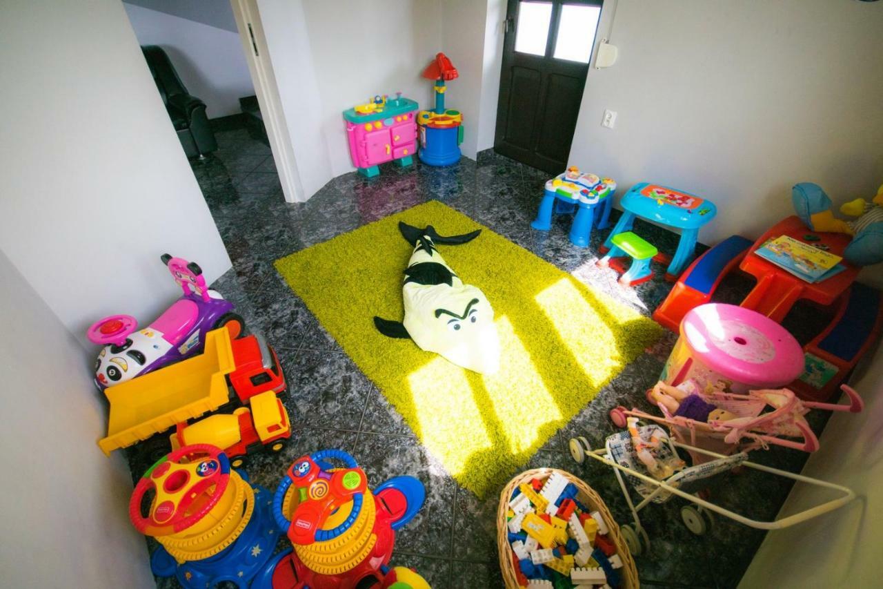 Dog Friendly Dom, Apartamenty Wichrowe Wzgorza Z Basenem Brenna 乌斯特龙 外观 照片