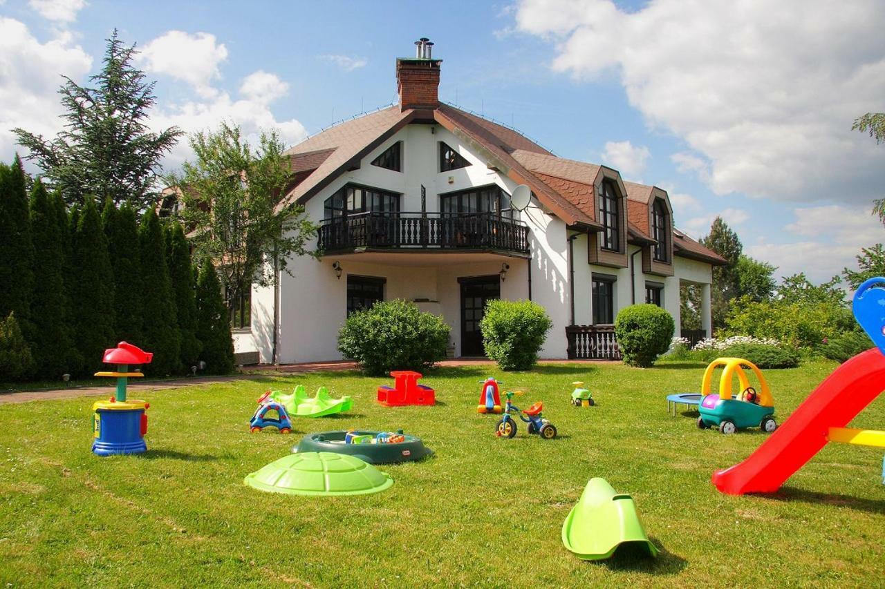 Dog Friendly Dom, Apartamenty Wichrowe Wzgorza Z Basenem Brenna 乌斯特龙 外观 照片